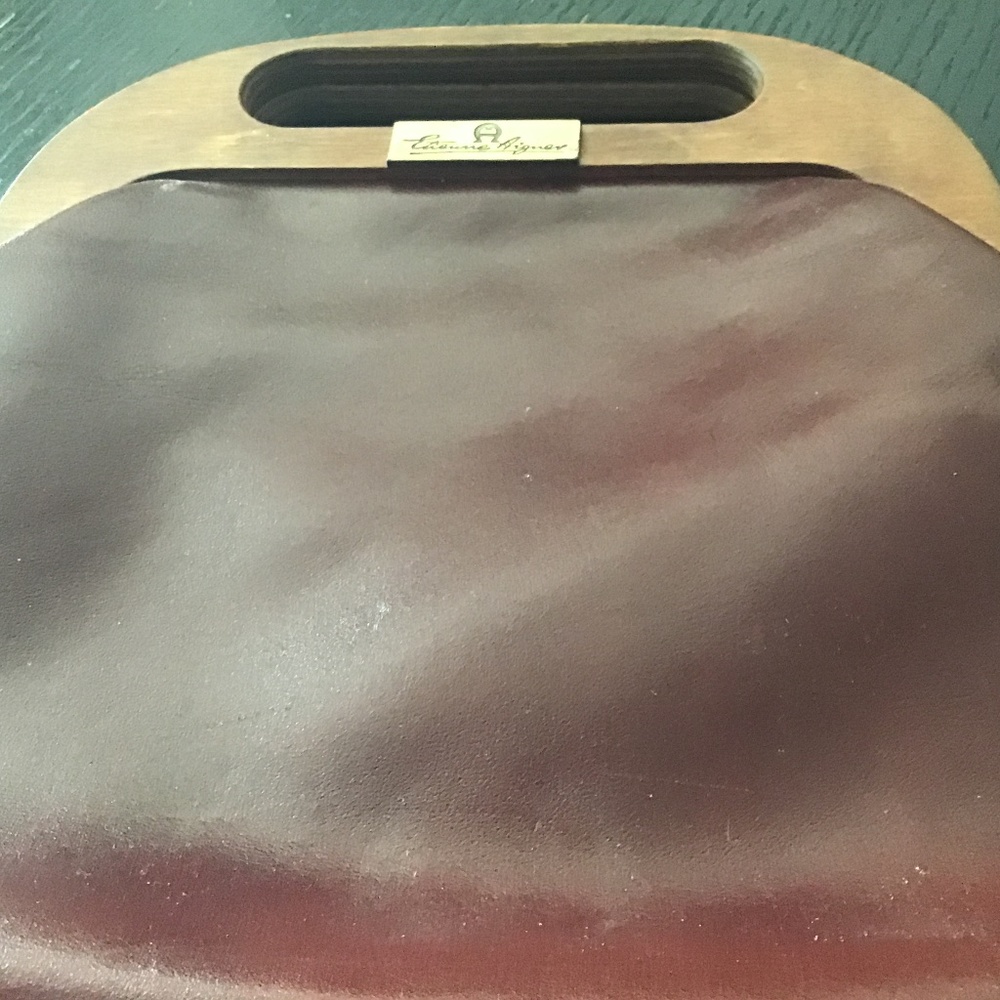 Etiienne Aigner small and burgundy